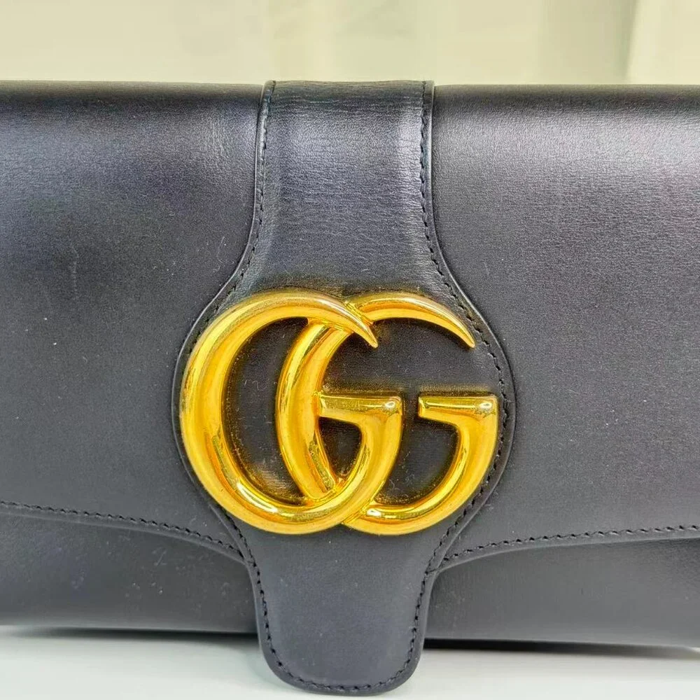Gucci GG Logo Black Leather Crossbody Bag with Gold Hardware - Picture 6 of 9